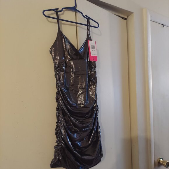 METALLIC  RUCHED MINI DRESS FOR GIRLS NWT - Picture 1 of 7